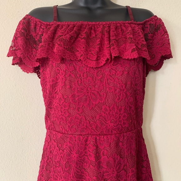 A. Buyer Red Maroon Lace Off Shoulder Fitted Dress - Picture 2 of 10